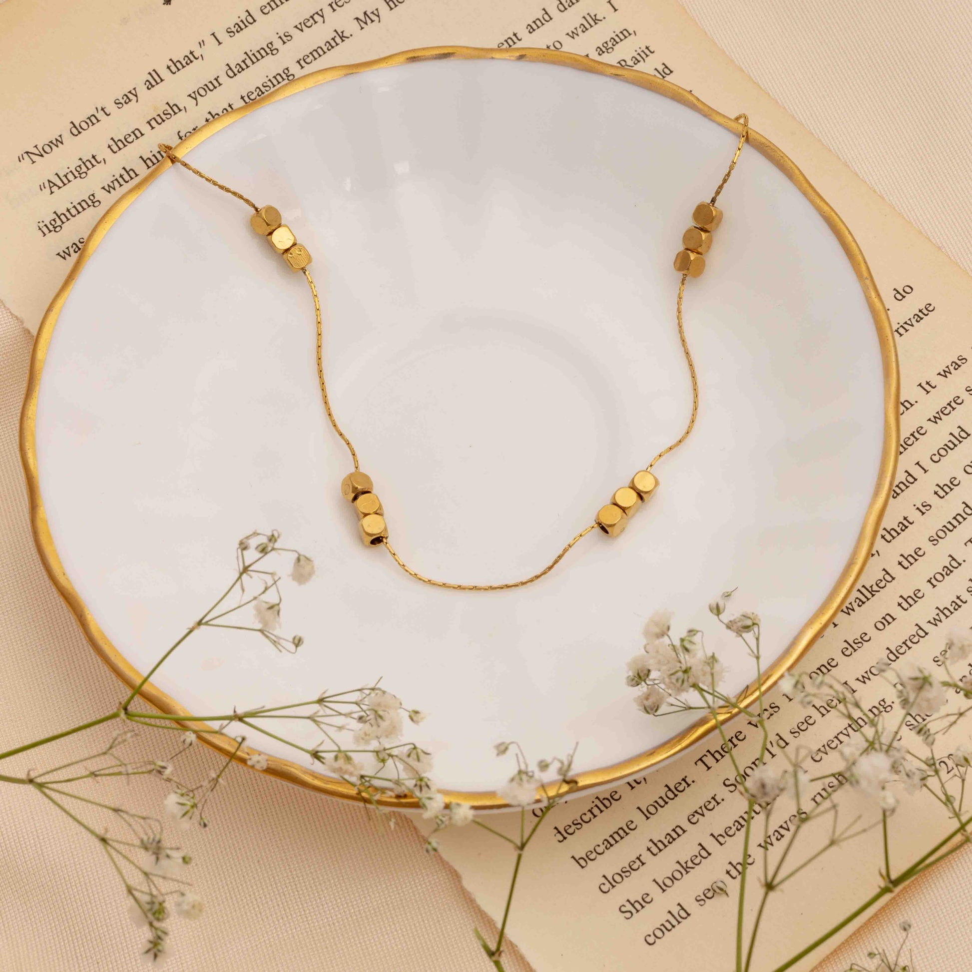 Cube Shaped Neclace for Women